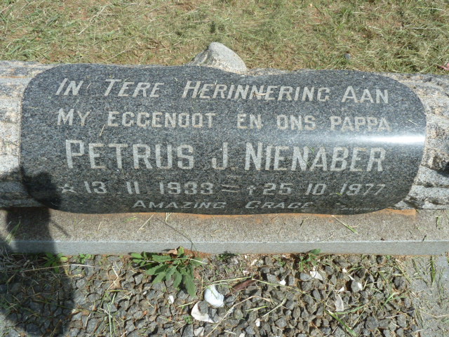 NIENABER Petrus J. 1933-1977