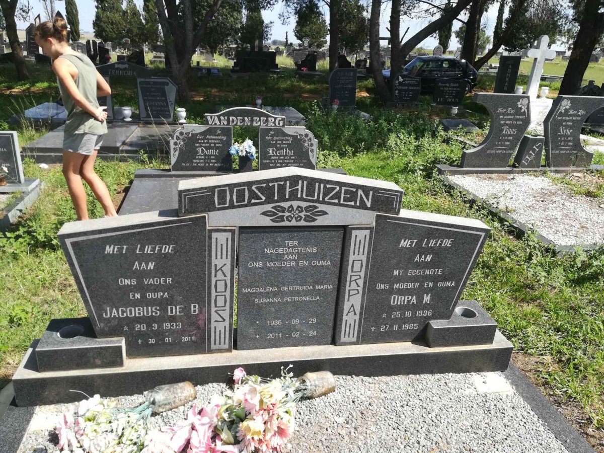 OOSTHUIZEN Jacobus de B. 1933-2011 &amp; Orpa M. 1936-1985 :: OOSTHUIZEN Magdalena Gertruida Maria Susanna Petronella 1936-2011