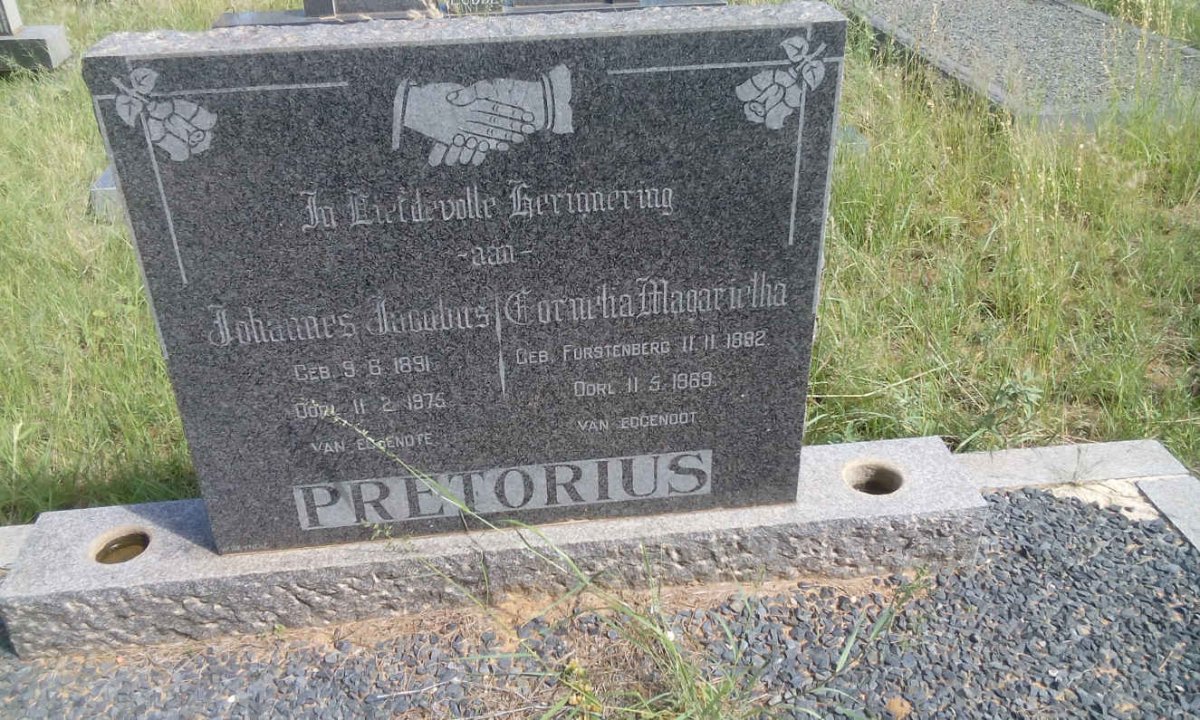 PRETORIUS Johannes Jacobus 1891-1975 &amp; Cornelia Magarietha FURSTENBERG 1882-1969