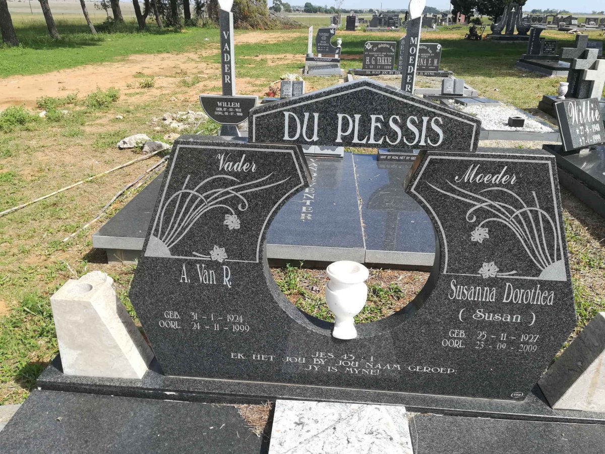 PLESSIS A. van R., du 1924-1999 &amp; Susanna Dorothea 1927-2009