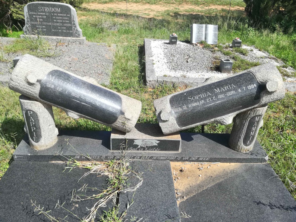 PRETORIUS Marthinus Wilhelmus 1906-1969 &amp; Sophia Maria DE WINNAAR 1910-1984