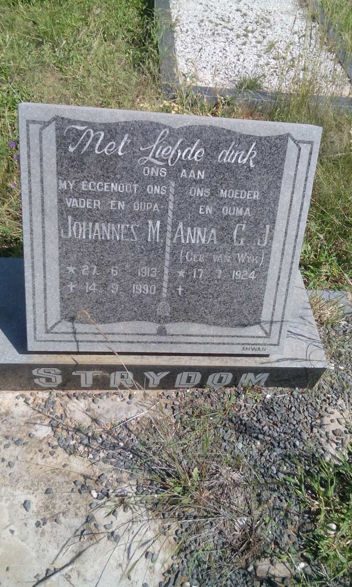 STRYDOM Johannes M. 1913-1990 &amp; Anna G.J. VAN WYK 1924-