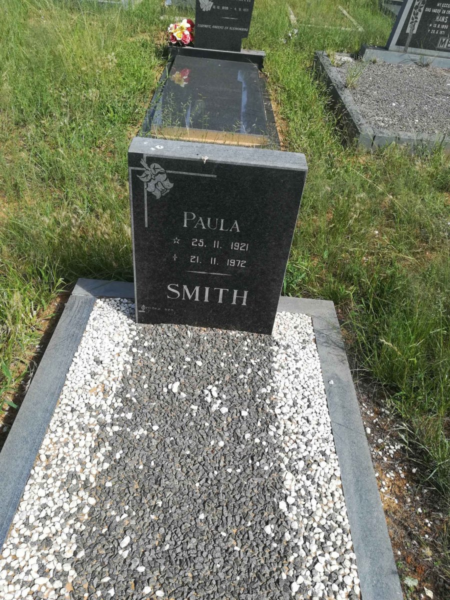 SMITH Paula 1921-1972