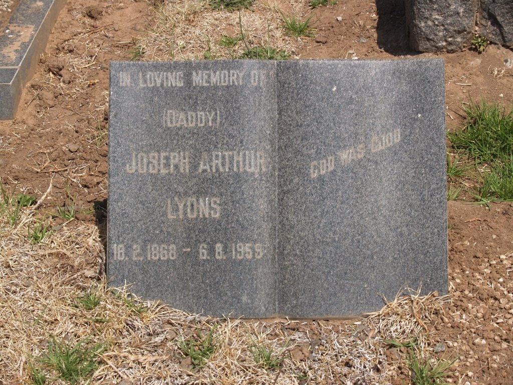 LYONS Joseph Arthur 1868-1959