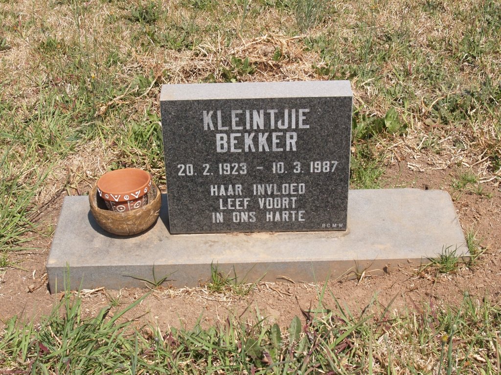 BEKKER Kleintjie 1923-1987