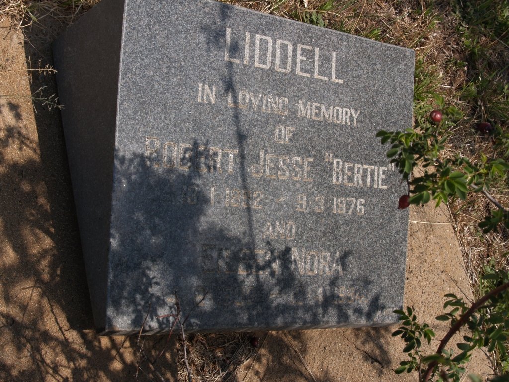 LIDDELL Robert Jesse 1892-1976 &amp; Eileen Nora 1903-1984