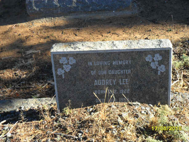 LEE Audrey 1922-195?