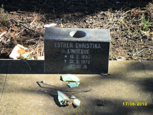 LINDEQUE Esther Christina 1893-1973