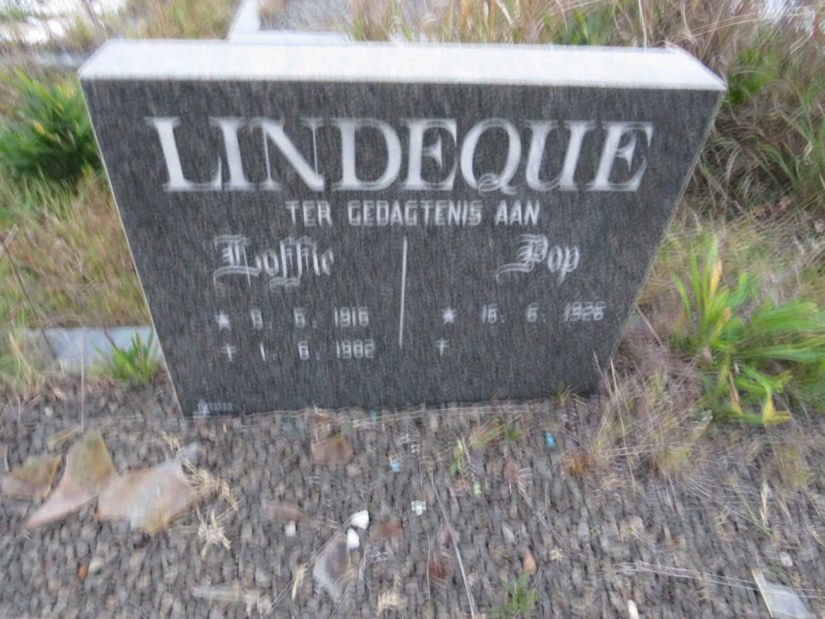 LINDEQUE Loffie 1916-1982 &amp; Pop 1926-