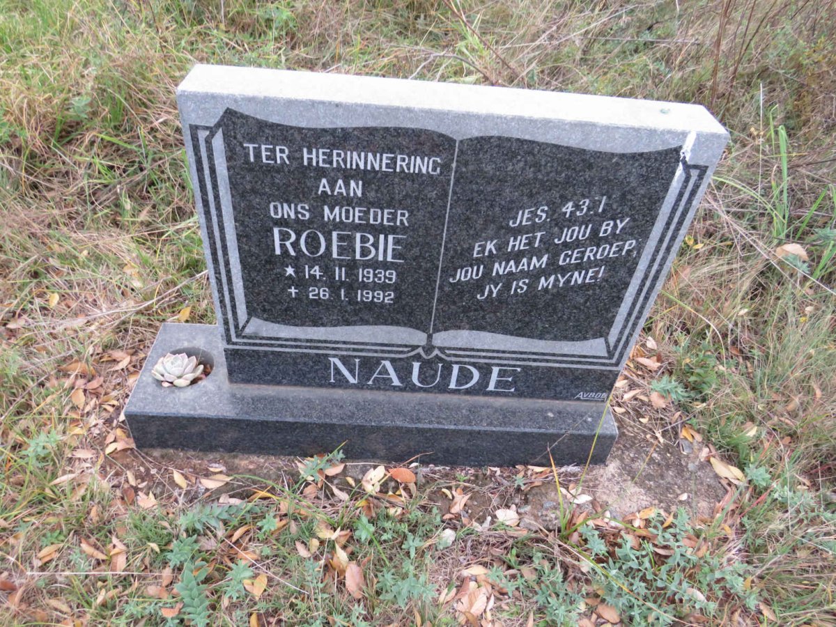 NAUDE Roebie 1939-1992