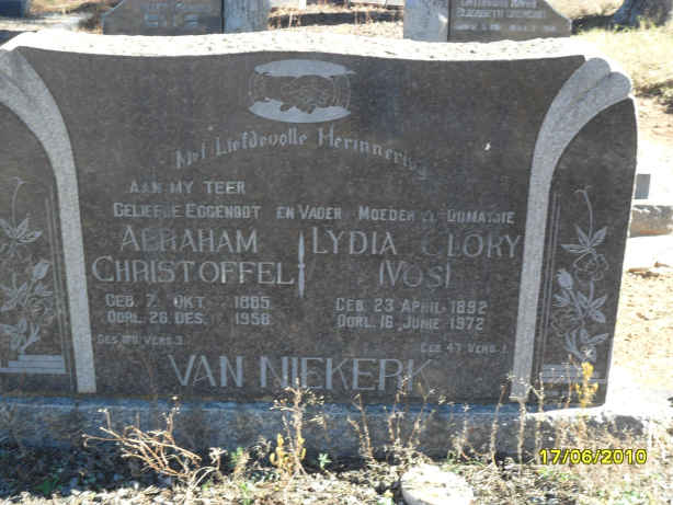 NIEKERK Abraham Christoffel, van 1885-1958 &amp; Lydia Glory VOS 1892-1972