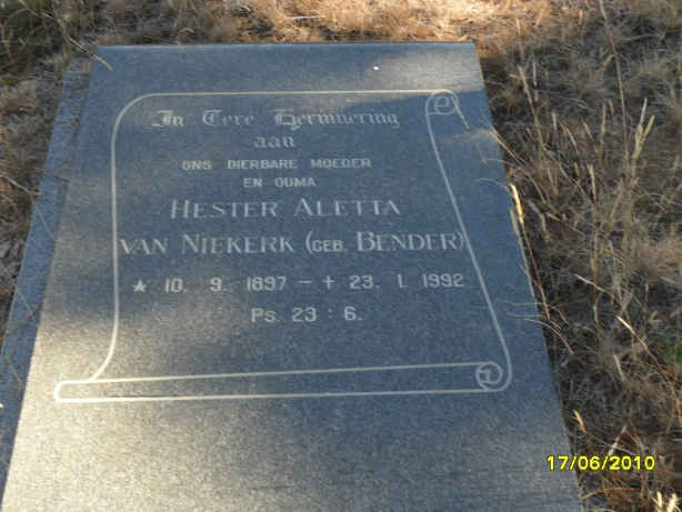 NIEKERK Hester Aletta, van nee BENDER 1897-1992