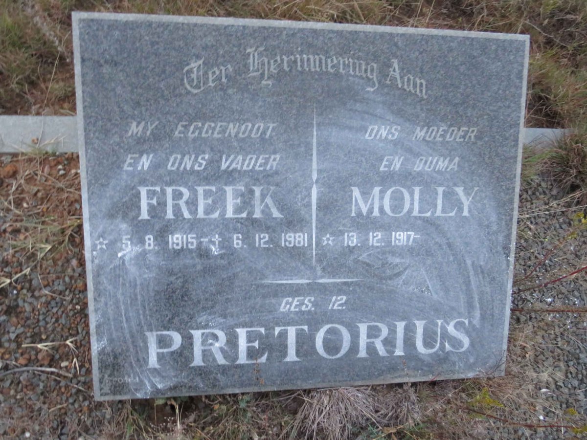 PRETORIUS Freek 1915-1981 &amp; Molly 1917-