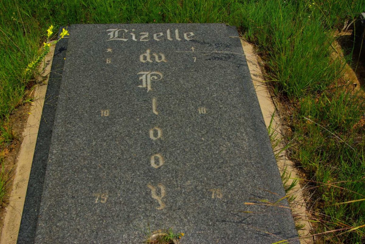 PLOOY Lizelle, du 1975-1975