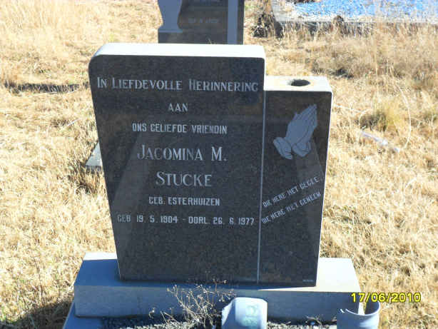 STUCKE Jacomina M. nee ESTERHUIZEN 1904-1977