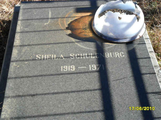 SCHULENBURG Sheila 1919-1971