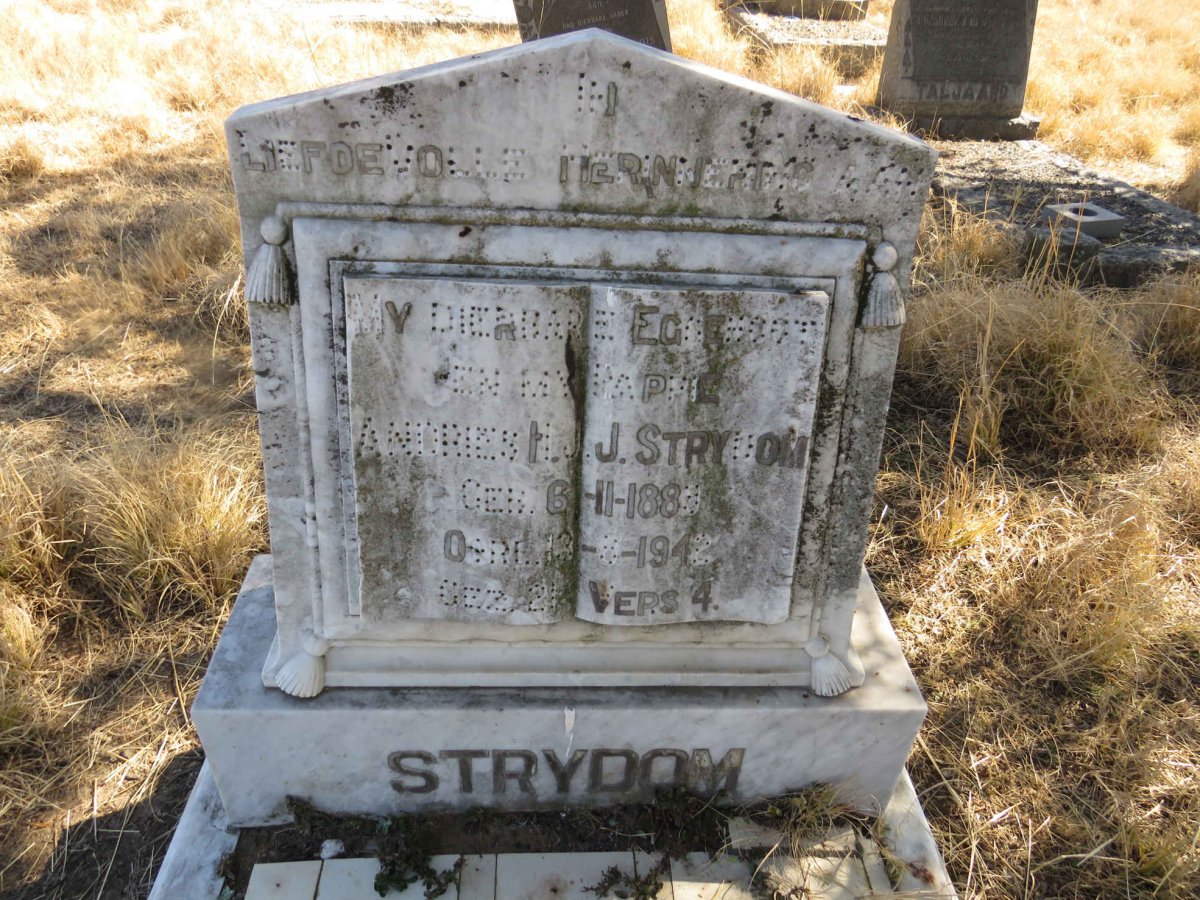 STRYDOM Andries H.J. 188?-1942