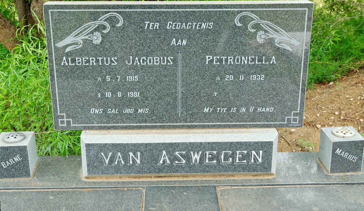 ASWEGEN Albertus Jacobus van 1915-1981 &amp; Petronella 1932-