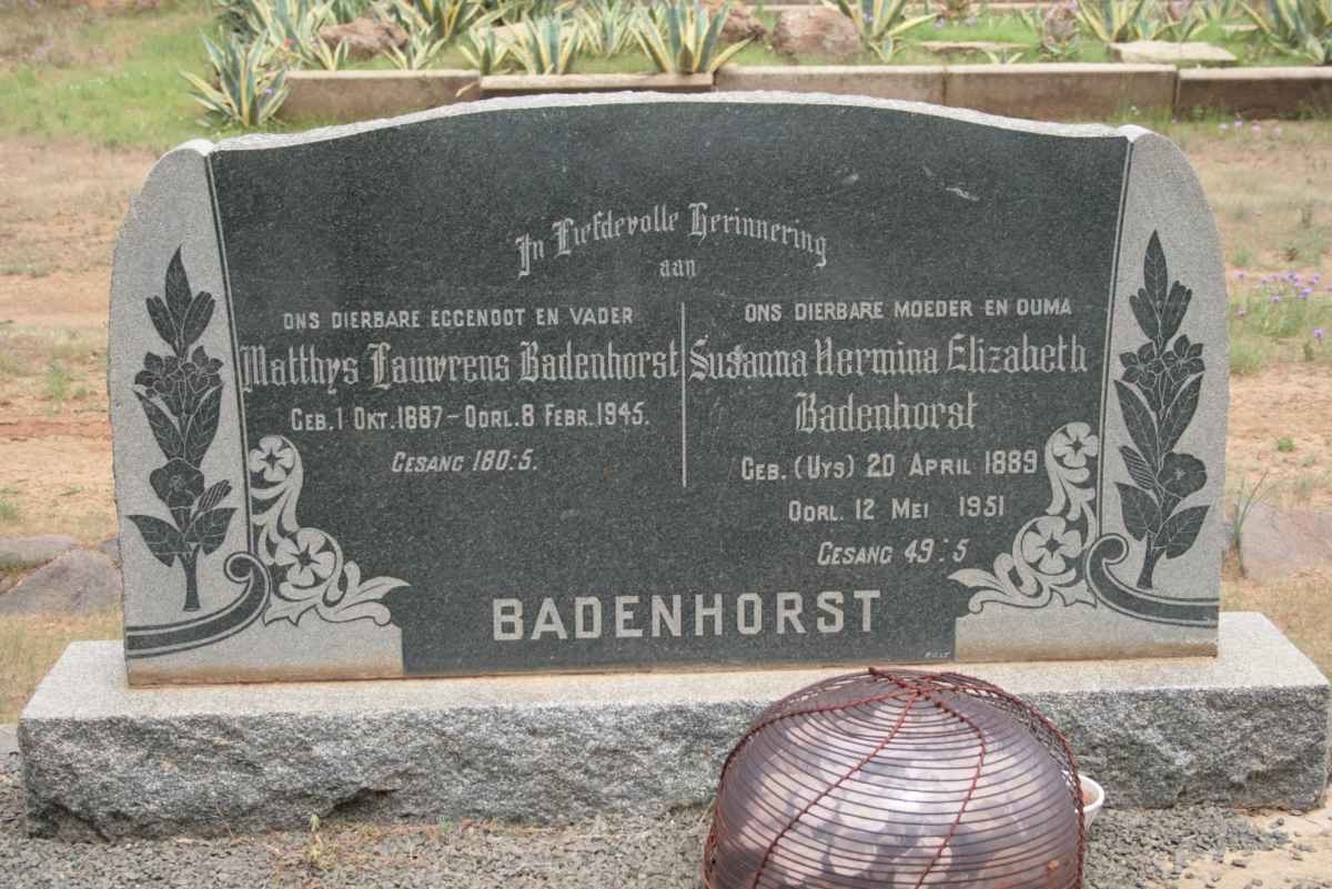 BADENHORST Matthys Lauwrens 1887-1945 &amp; susanna Hermina Elizabeth UYS 1889-1951