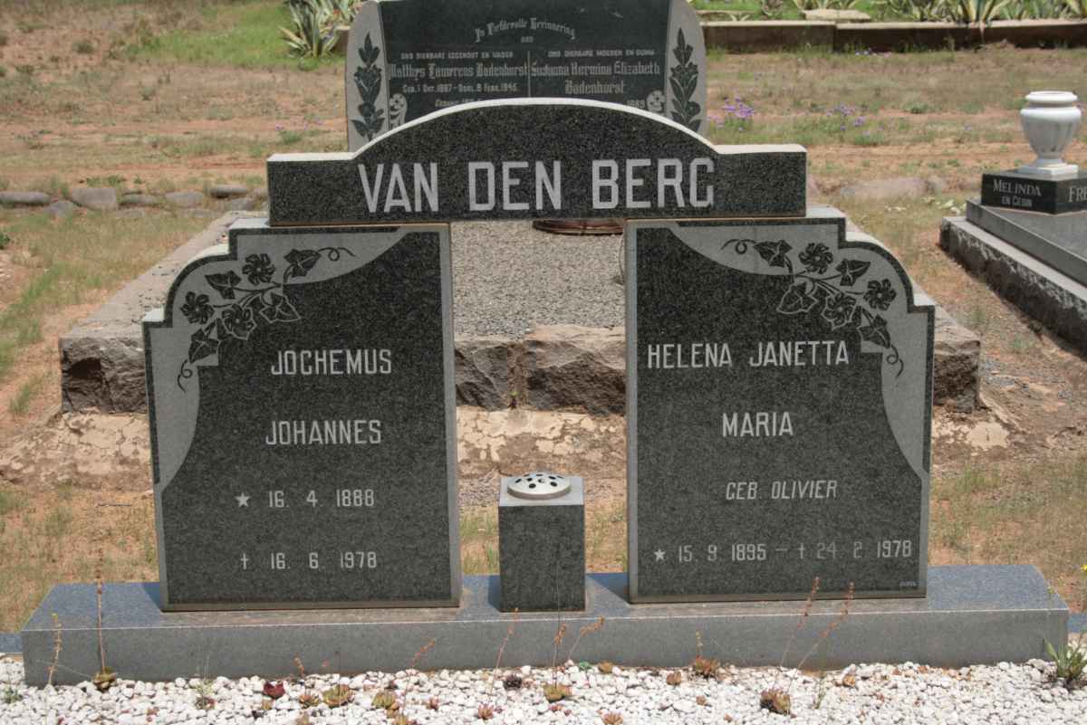 BERG Jochemus Johannes, van den 1888-1978 &amp; Helena Janetta Maria OLIVIER 1895-1978