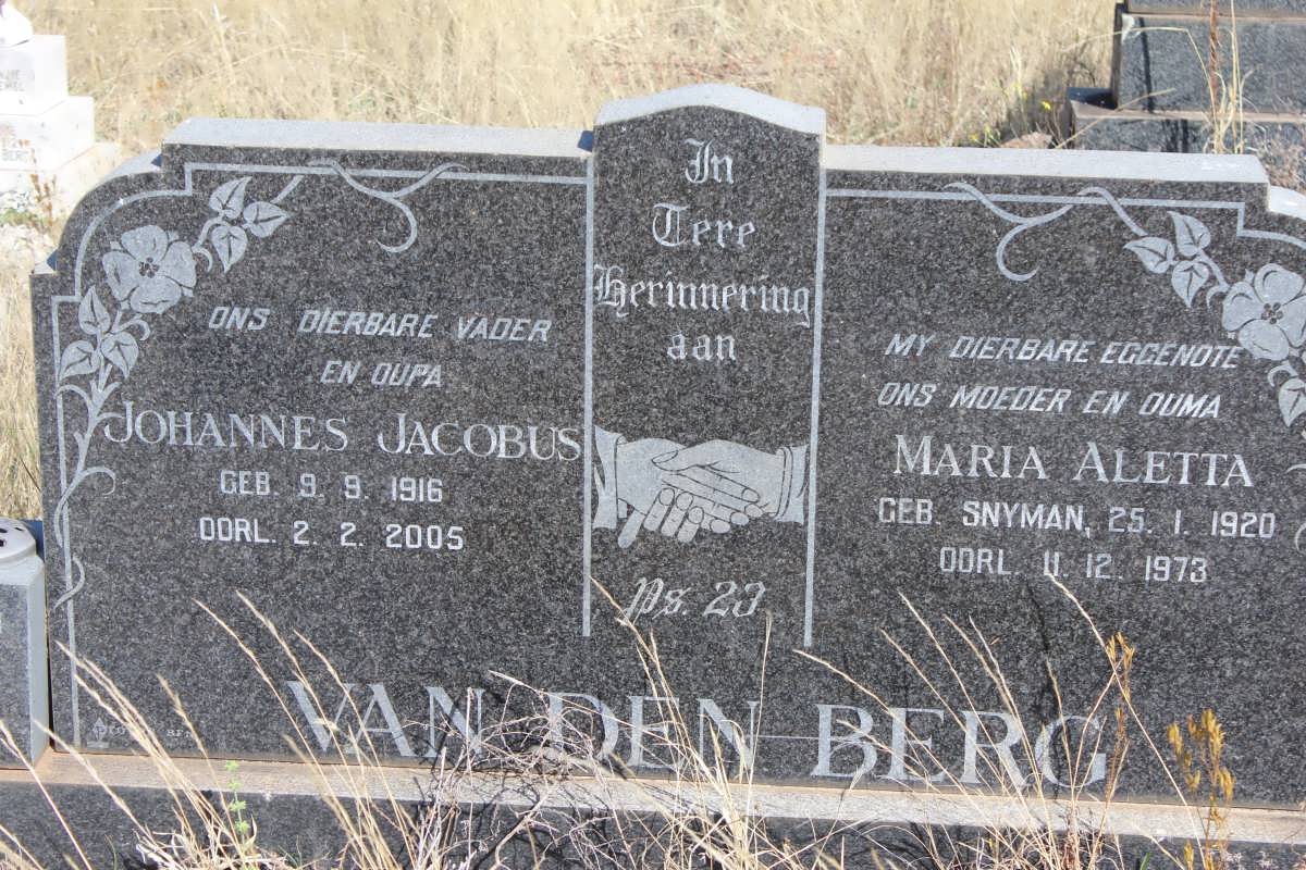 BERG Johannes Jacobus, van den 1916-2005 &amp; Maria Aletta SNYMAN 1920-1973
