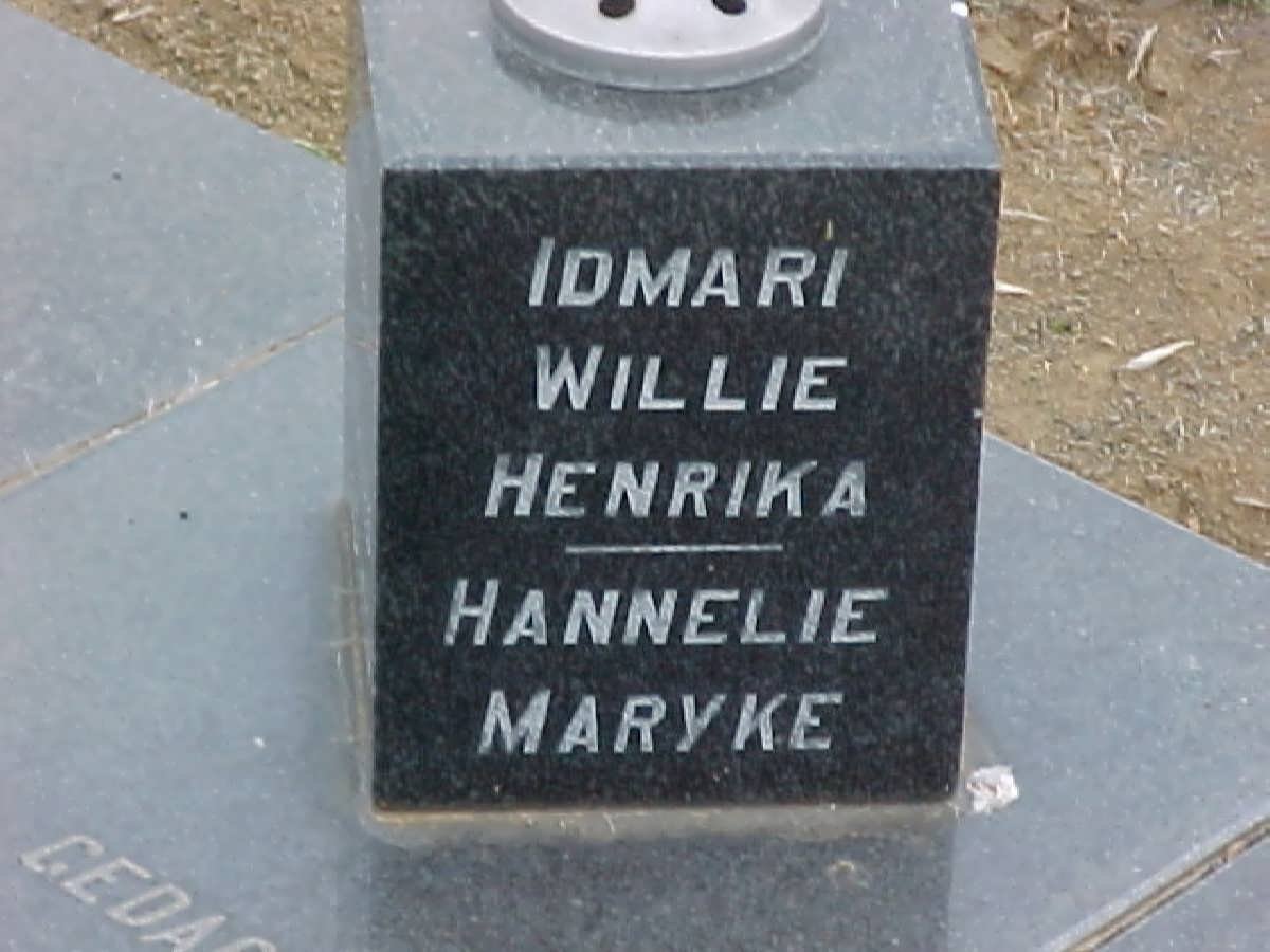BERG Johannes W., van den 1922- &amp; Hendrika J. SNYMAN 1928-1984
