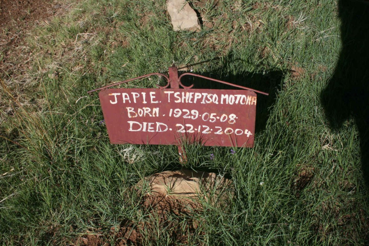 MOTONA Japie Tshepiso 1929-2004
