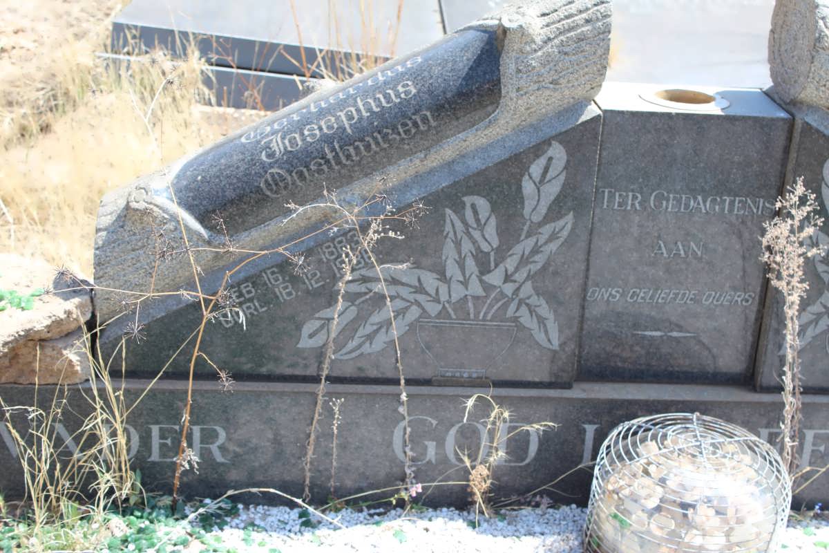 OOSTHUIZEN Gerhardus Josephus 1883-1936 &amp;  Martha Hester Magretha KOTZEE 1885-1929