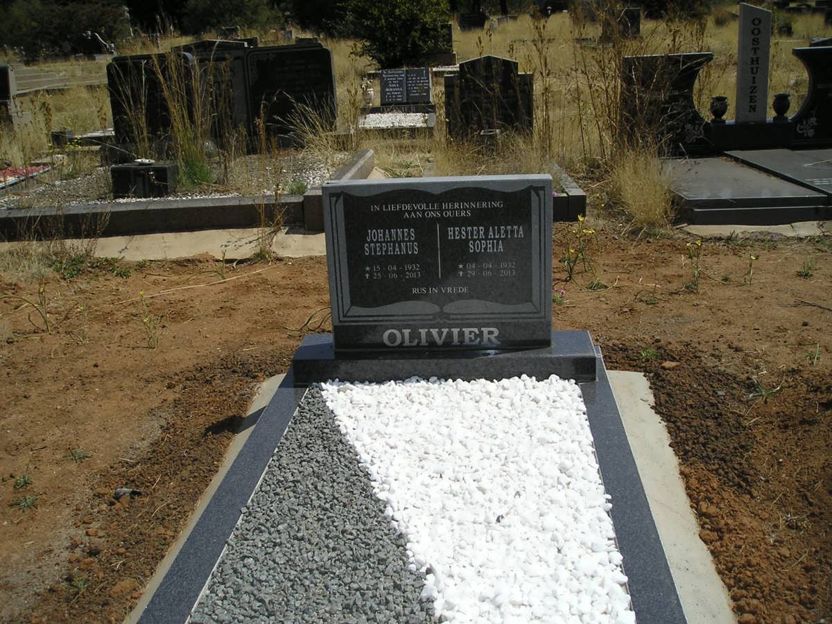 OLIVIER Johannes Stephanus 1932-2013 &amp; Hester Aletta Sophia 1932-2013