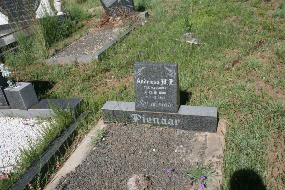 PIENAAR Andriesa M.E. nee VAN TONDER 1890-1963