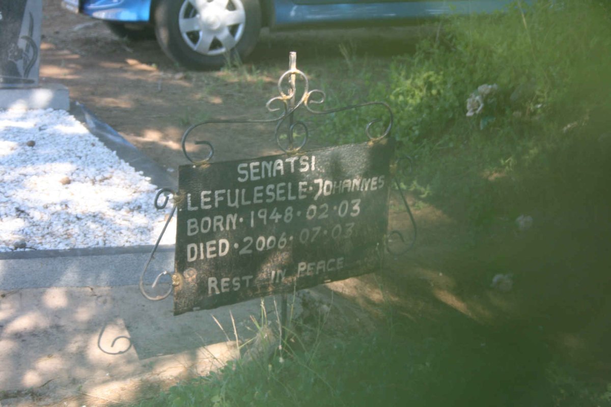 SENATSI Lefulesele Johannes 1948-2006