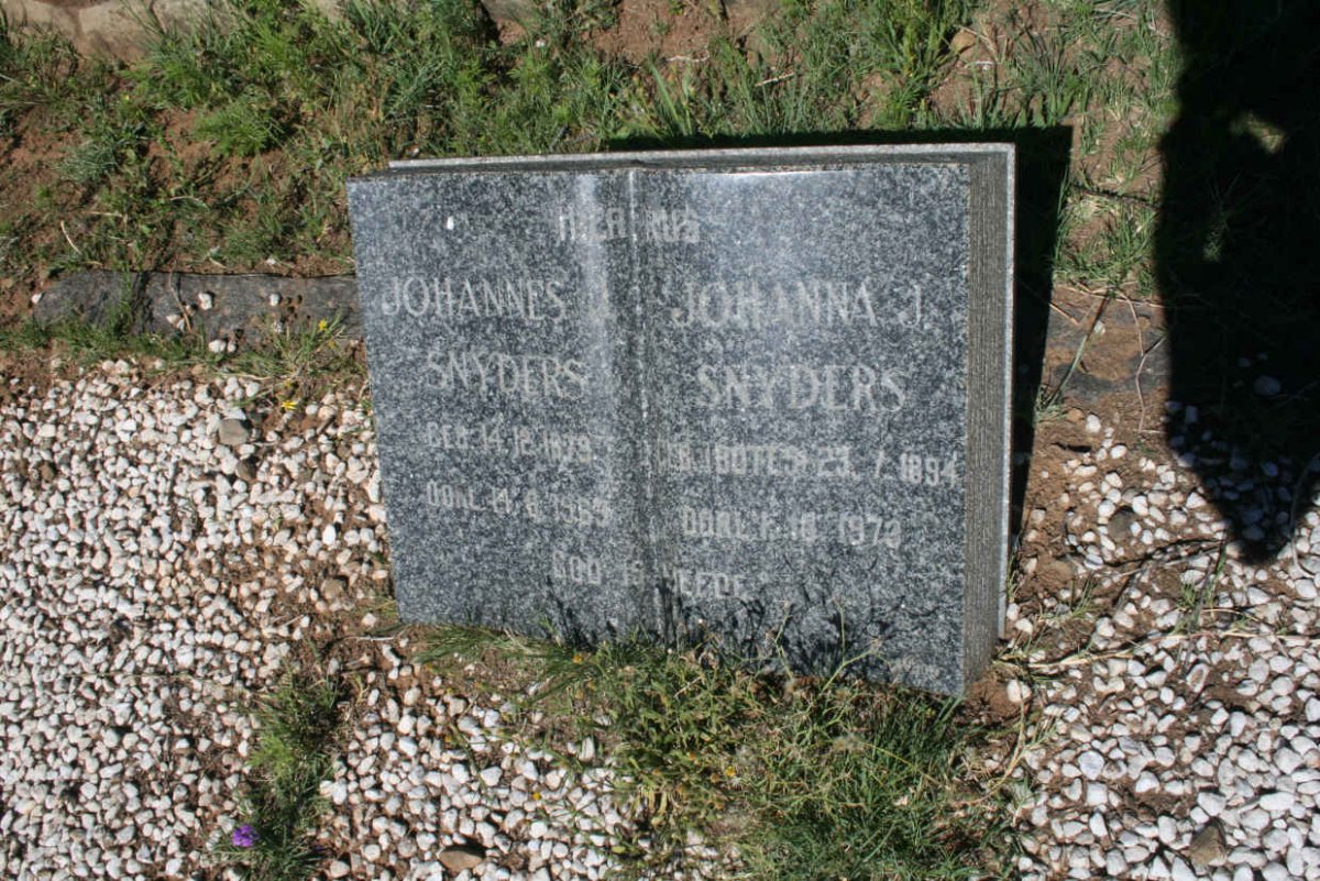 SNYDERS Johannes 1879-196? &amp; Johanna J. BOTES 1894-1973