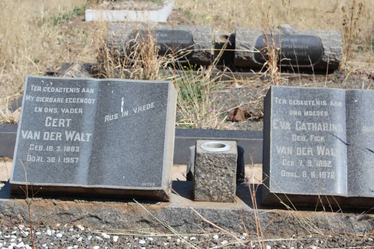 WALT Gert, van der 1883-1957 &amp; Eva Catharina FICK 1892-1976