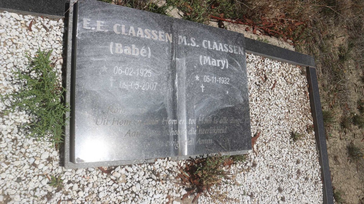 CLAASSEN E.E. 1925-2007 &amp; M.S. 1932-