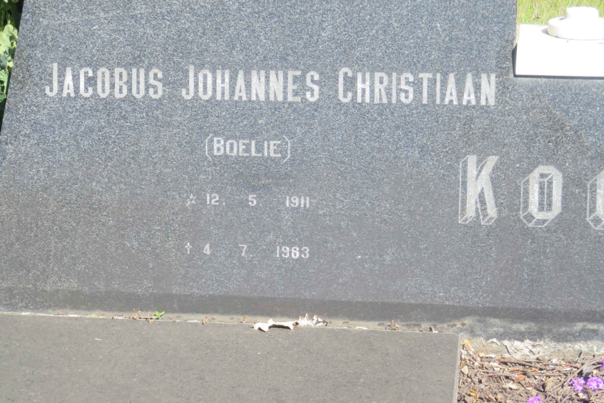KOCK Jacobus Johannes Christiaan 1911-1983 &amp; Mildred Raymond BOTHA 1918-1990
