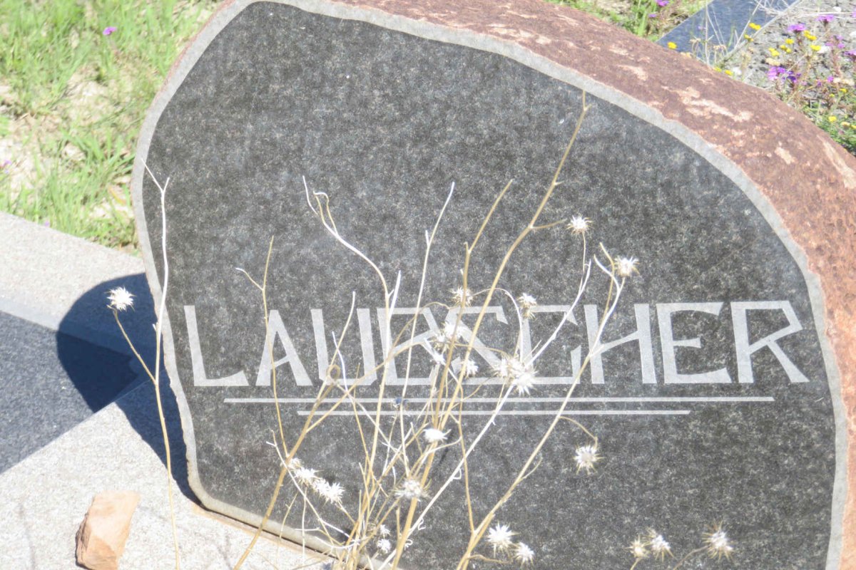 LAUBSCHER Christo 1936-1985 &amp; Hannatjie DURAND 1943-