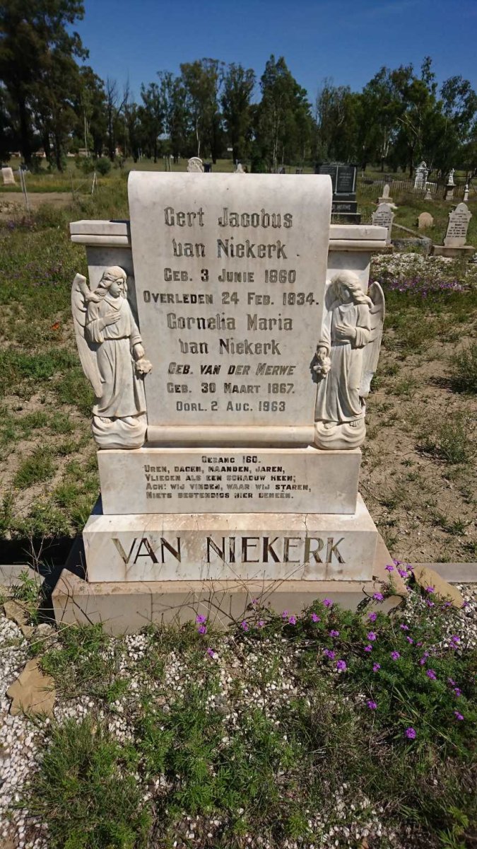 NIEKERK Gert Jacobus, van 1860-1934 &amp; Cornelia Maria VAN DER MERWE 1867-1963