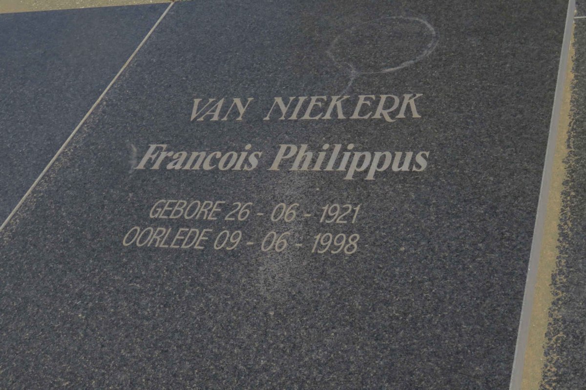 NIEKERK Francois Philippus, van 1921-1998 &amp; Alida Aletta 1917-2010