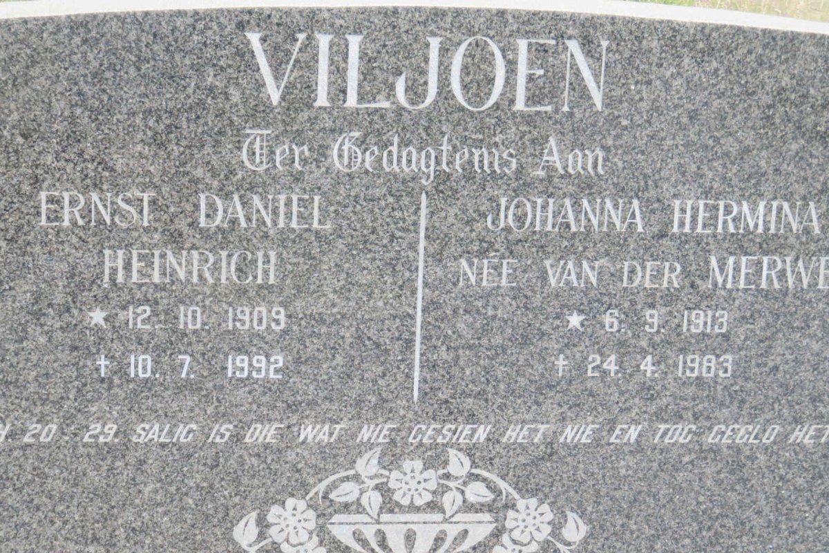 VILJOEN Ernst Daniel Heinrich 1909-1992 &amp; Johanna Hermina VAN DER MERWE 1913-1983