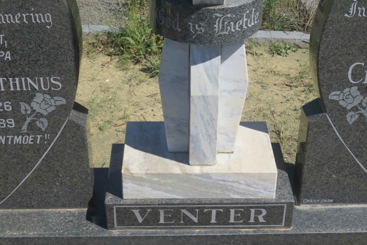VENTER Lourens Marthinus 1926-1989 &amp; Clara Isabella ROBBERTS 1932-2018