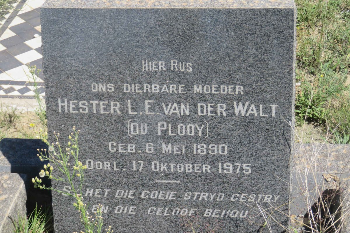 WALT Hester L.E., van der nee DU PLOOY 1890-1975