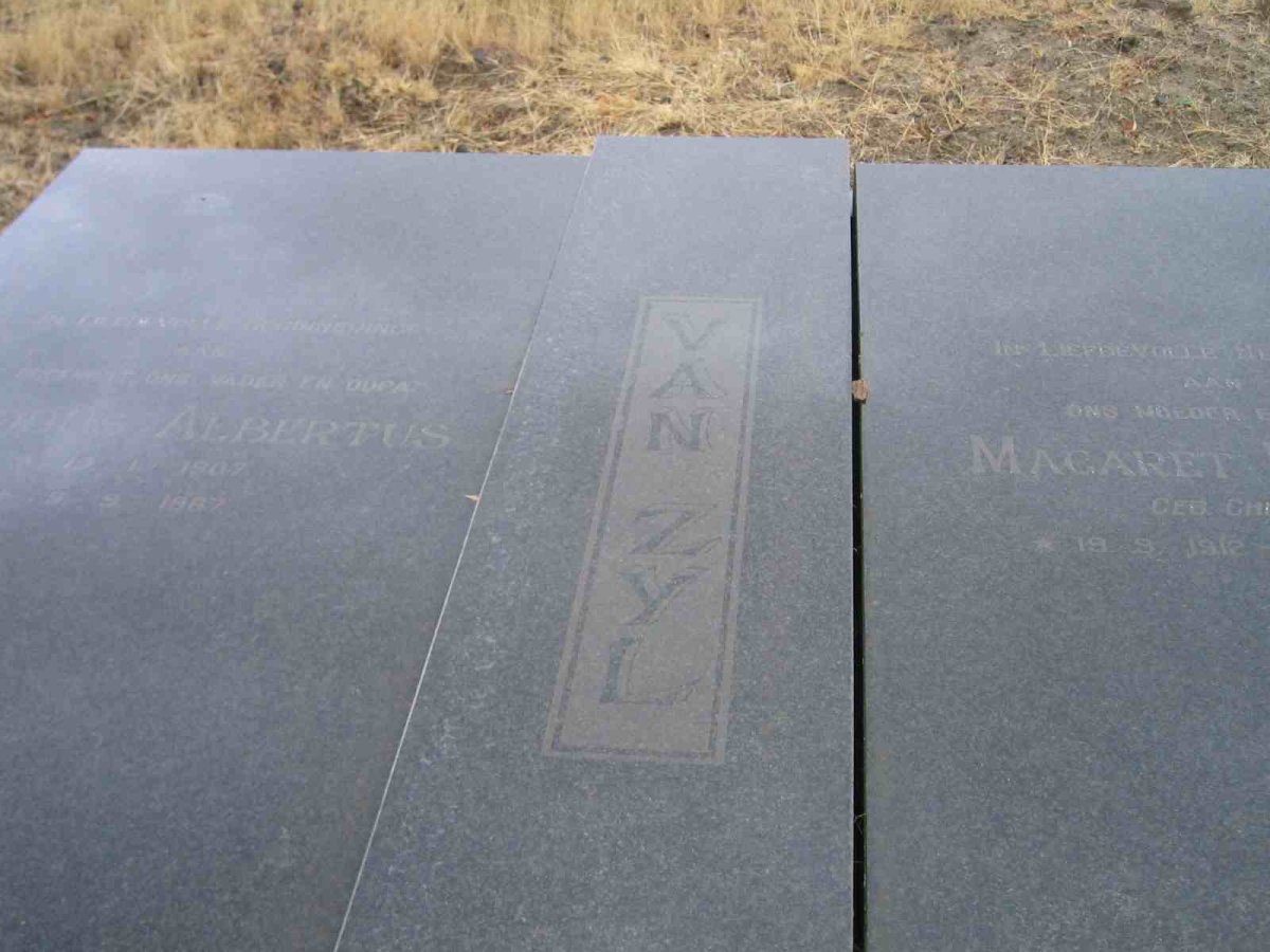 ZYL Jacobus Albertus van 1907-1987 &amp; Margaret Hester CHURCH 1912-