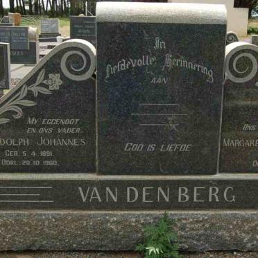 BERG Rudolph Johannes, van den 1891-1960 &amp; Margaretha Wilhelmina 1901-1990