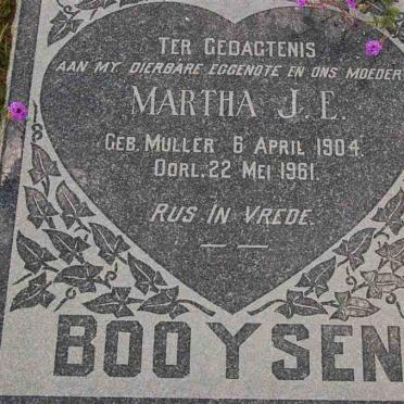 BOOYSEN Martha J.E. nee MULLER 1904-1961