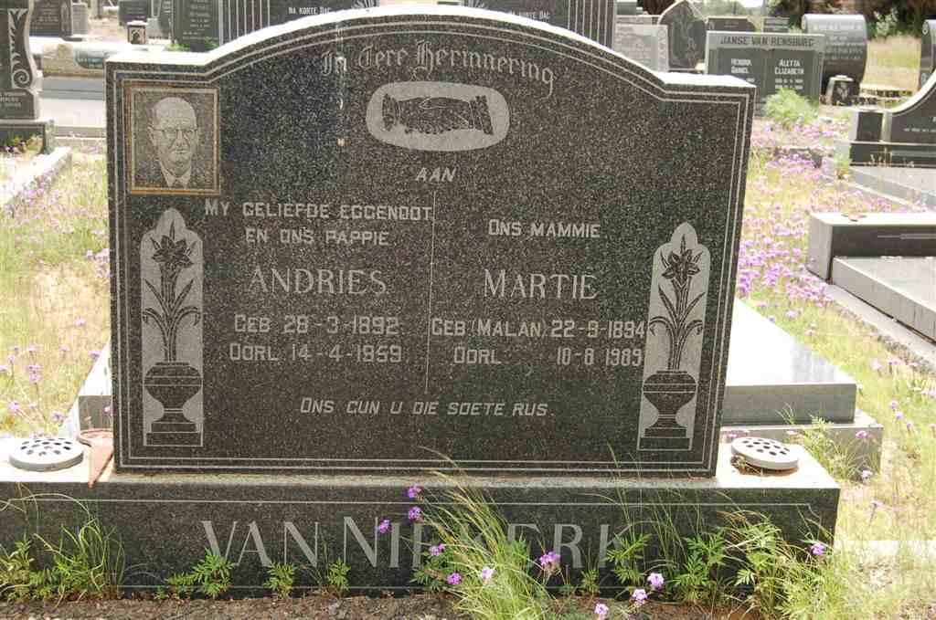 NIEKERK Andries, van 1892-1959 &amp; Martie MALAN 1894-1989