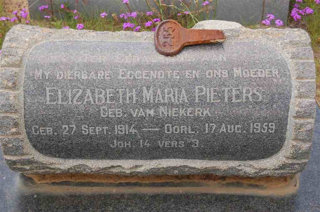 PIETERS Elizabeth Maria nee VAN NIEKERK 1914-1959