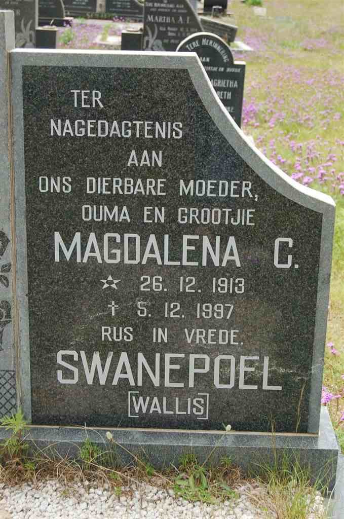 SWANEPOEL Magdalena C. nee WALLIS 1913-1997