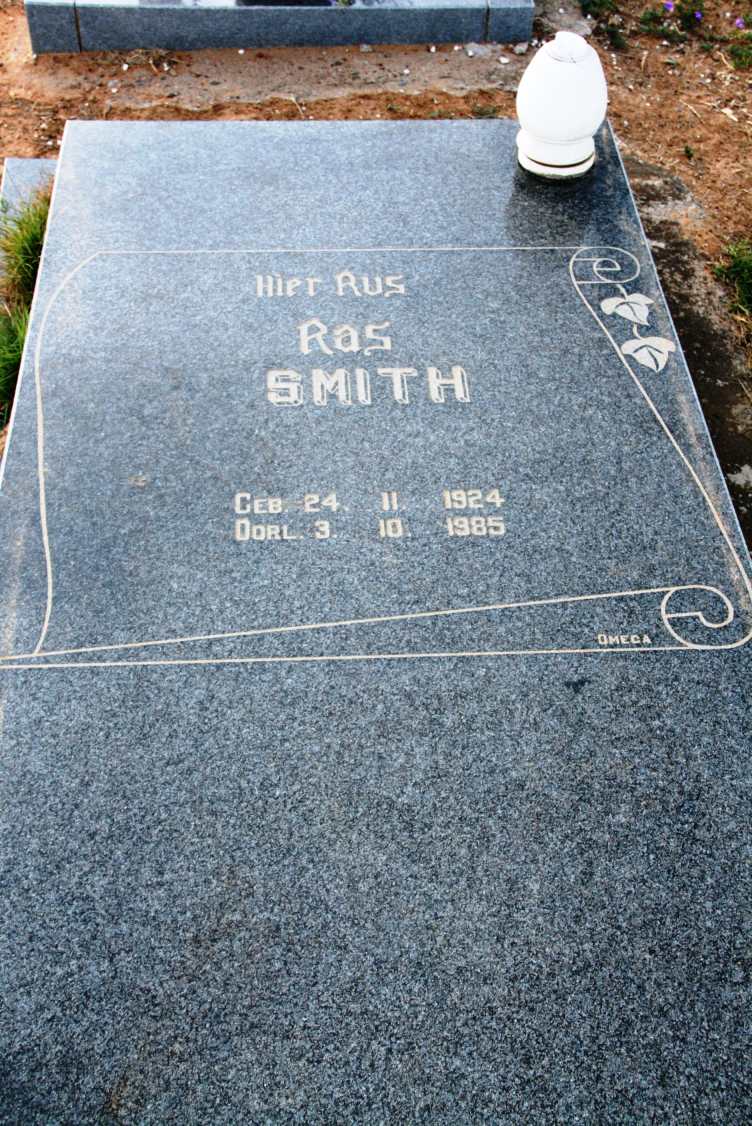 SMITH Ras 1924-1985