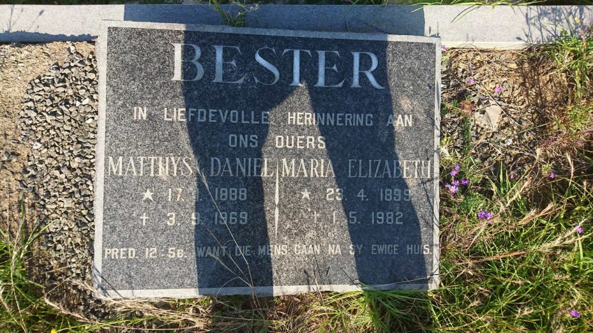 BESTER Matthys Daniel 1888-1969 &amp; Maria Elizabeth 1899-1982
