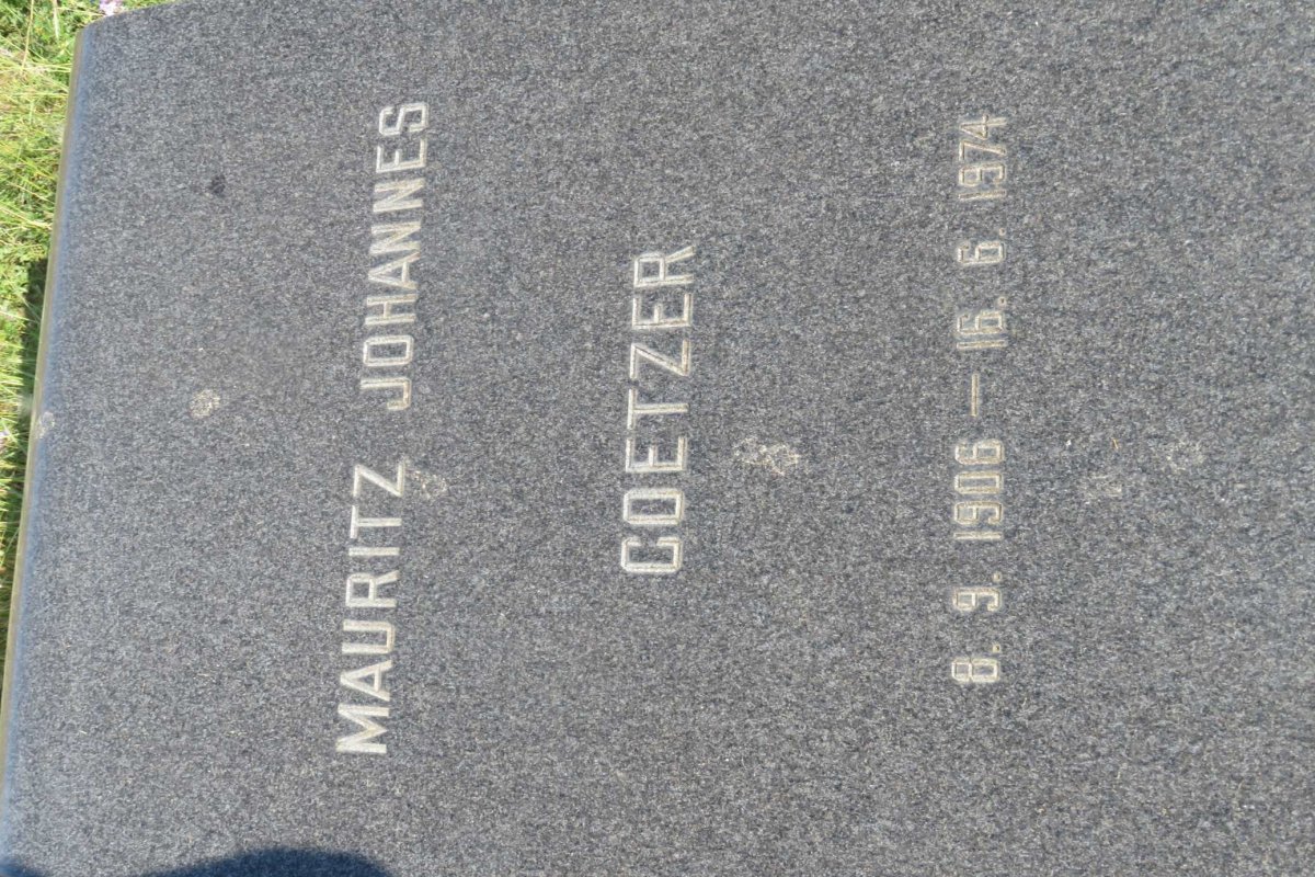 COETZER Mauritz Johannes 1906-1974